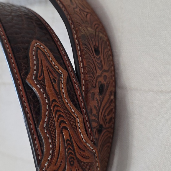 Ariat Western Brown Tooled Leather Belt with Silver Buckle Womens OS 38" - Picture 3 of 11
